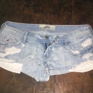 Hollister jean shorts🍑